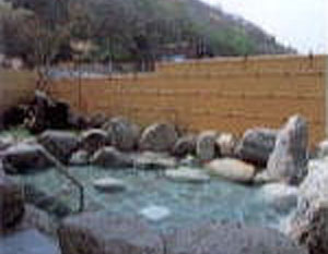 白州塩沢温泉 フォッサ マグナの湯