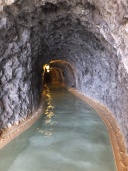 ドキドキワクワク洞窟風呂！