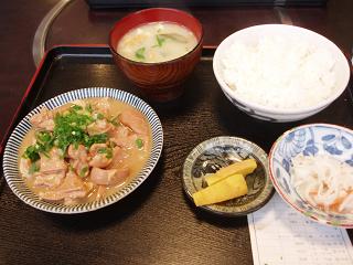 �y��������