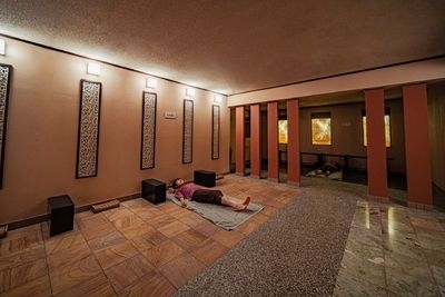 リラクゼーション・岩盤浴1