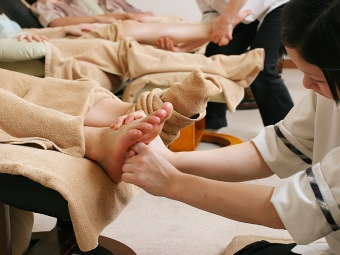 リラクゼーション・岩盤浴1