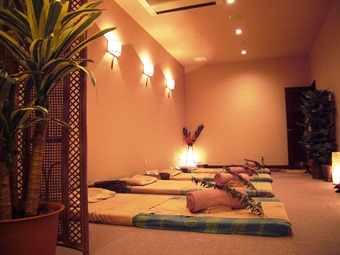 リラクゼーション・岩盤浴2