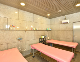 リラクゼーション・岩盤浴4