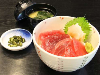 お食事3 お食事3