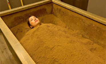 リラクゼーション・岩盤浴1