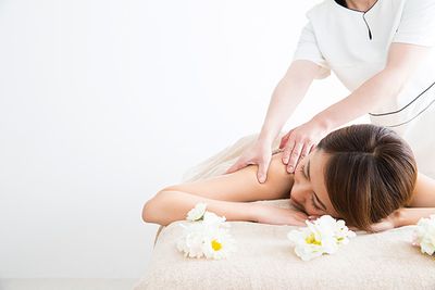 リラクゼーション・岩盤浴1