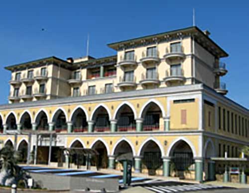 http://www.hotel-riviera.co.jp/furem3.htm