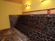 黒湯天然温泉みうら湯（旧 海洋深層水風呂 みうら湯 弘明寺店)