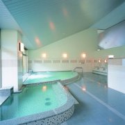 山梨の日帰り温泉「つむぎの湯」