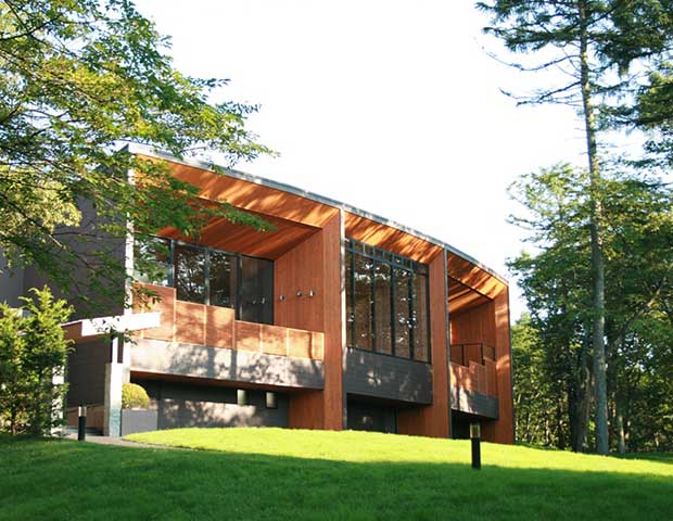 http://www.princehotels.co.jp/karuizawa-east/spring_spa/spa_the_forest/gallery/index.html