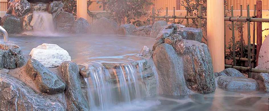 暑さが吹き飛ぶクールなイベント盛りだくさん！ 夏休みは冷涼な日帰り温泉へ