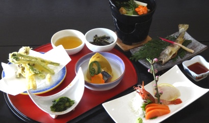 『御神楽温泉 みかぐら荘　日帰りプランで、ホットコーヒーサービス』