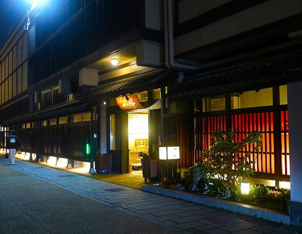 長良川温泉 十八楼
