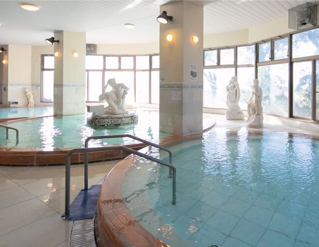 カルナパーク花立山温泉