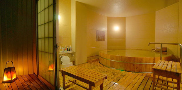 ホテル 神の湯温泉