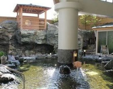 天然温泉 花鳥風月