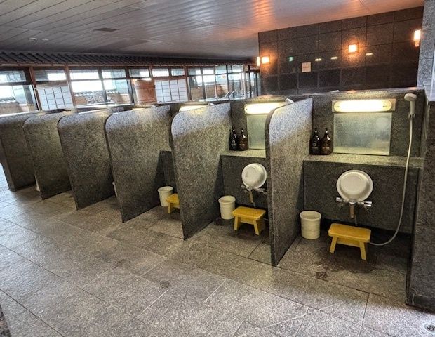 さくらマンダリン（旧　湯ぱらだいす佐倉）