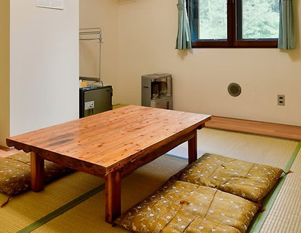 愛山渓温泉 愛山渓倶楽部（愛山渓ヒュッテ）（閉館しました）