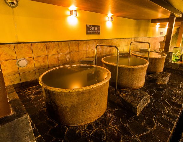 極楽湯　ロイヤル川口（旧 天然温泉スパロイヤル川口）