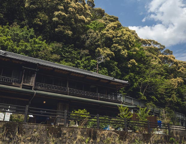 湯治の庭 熊野川湯（旧 亀屋旅館本館）