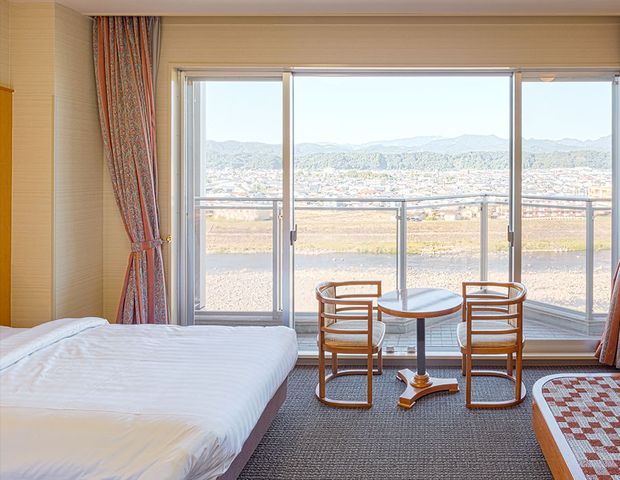 はなの樹 ＲＩＶＥＲ ＴＥＲＲＡＣＥ