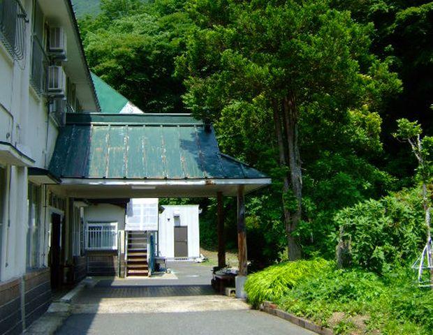 奈女沢温泉　釈迦の霊泉