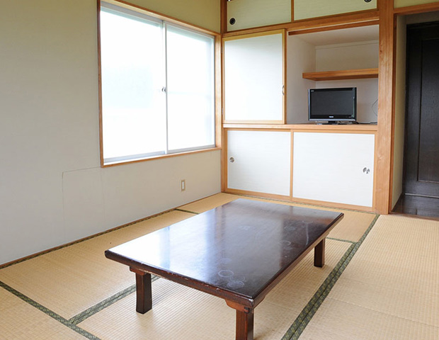 【男性宿泊専用】六日町温泉　いろりあん別館さくら・さくら