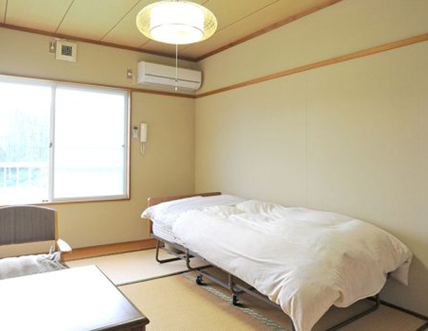 【男性宿泊専用】六日町温泉　いろりあん別館さくら・さくら