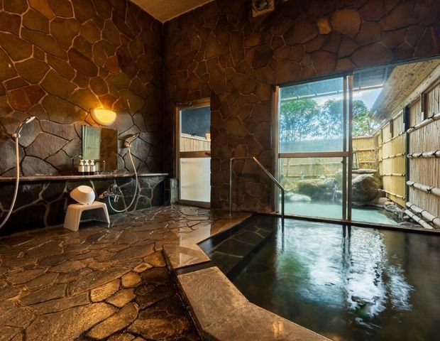 はちすの糸（旧　湯布院いとよし）