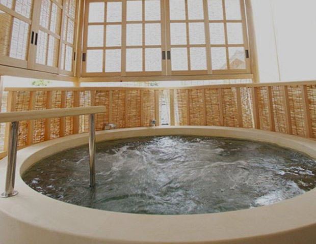 伊良湖温泉　浪漫の宿　井筒楼