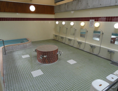 津別町役場公衆浴場
