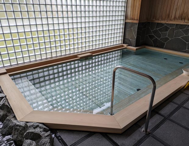 サンホールはぴねす