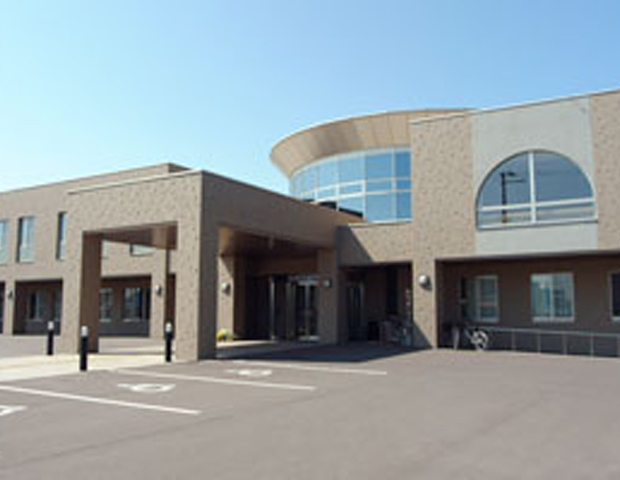 サンホールはぴねす