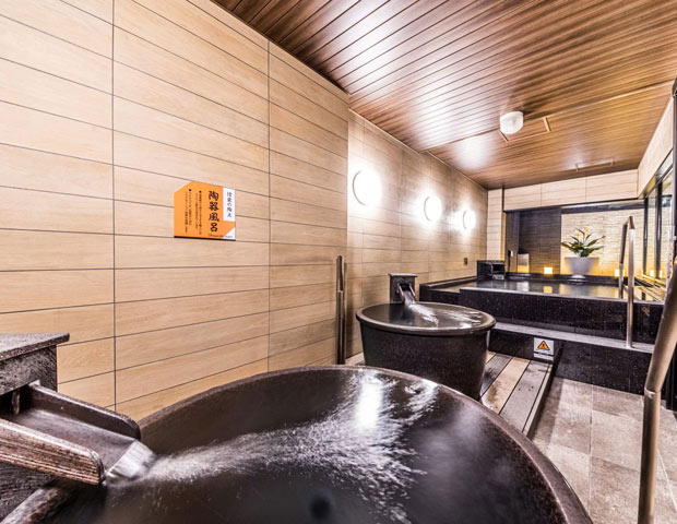 アパホテル＆リゾート〈御堂筋本町駅タワー〉