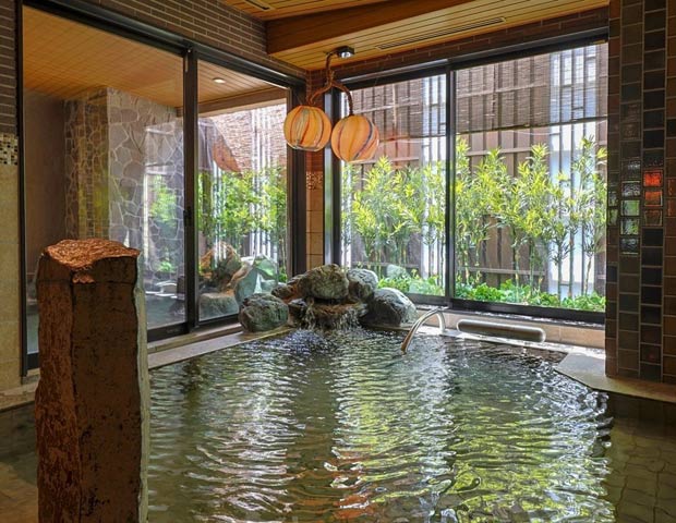 天然温泉　水都の湯　ドーミーインＰＲＥＭＩＵＭ大阪北浜