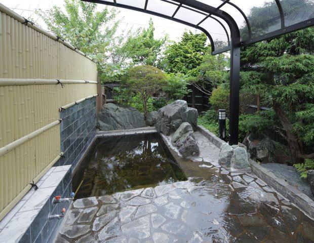 源泉かけ流し　温泉旅館　松園