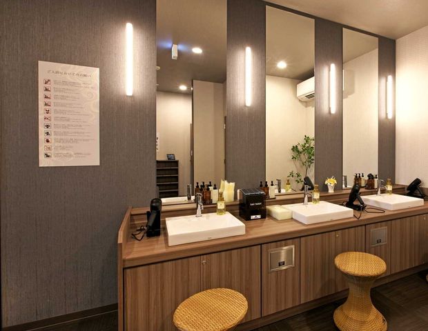 ホテルルートインGrand三沢-EAST COURT-