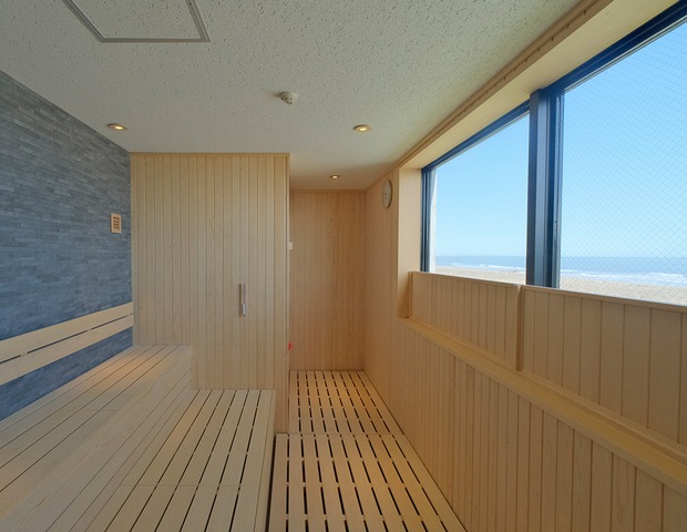 道の駅しらぬか 恋問館　海の見えるサウナ