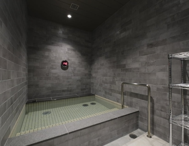 道の駅しらぬか 恋問館　海の見えるサウナ