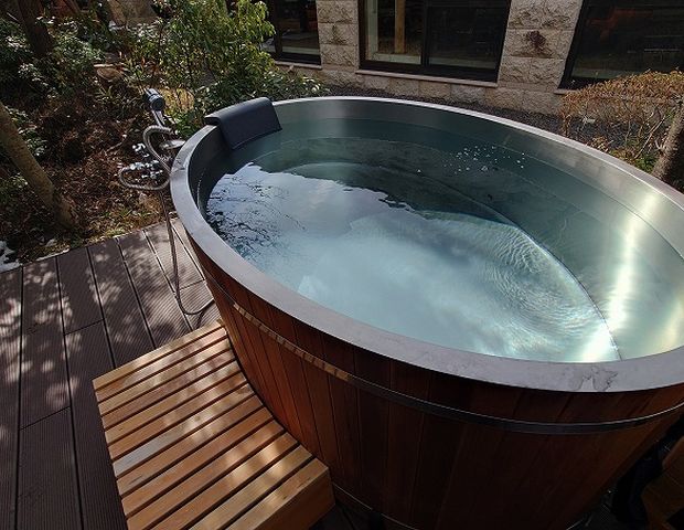 海洋深層水 赤沢スパ