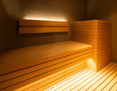 R HOTEL RE. OSAKA NAGAI PARK（アールホテル）