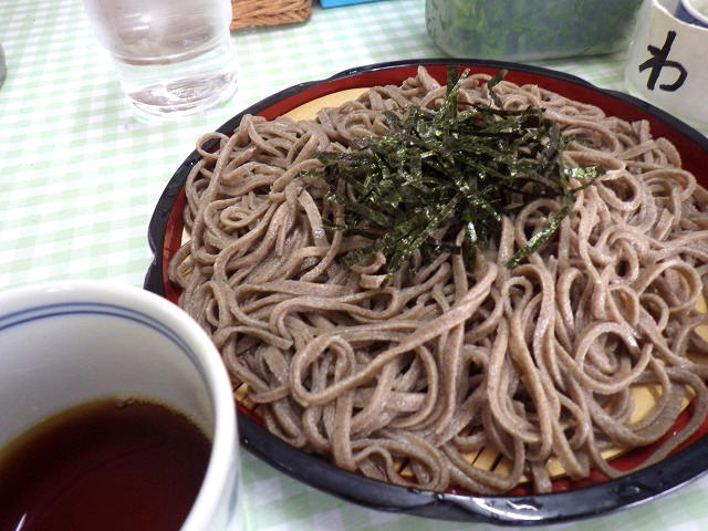 黄金温泉の探訪記詳細 農家さんがコツコツと手作りした畑の中の秘湯は 泡付き抜群の良泉 十割手打ちそばもオススメ ニフティ温泉