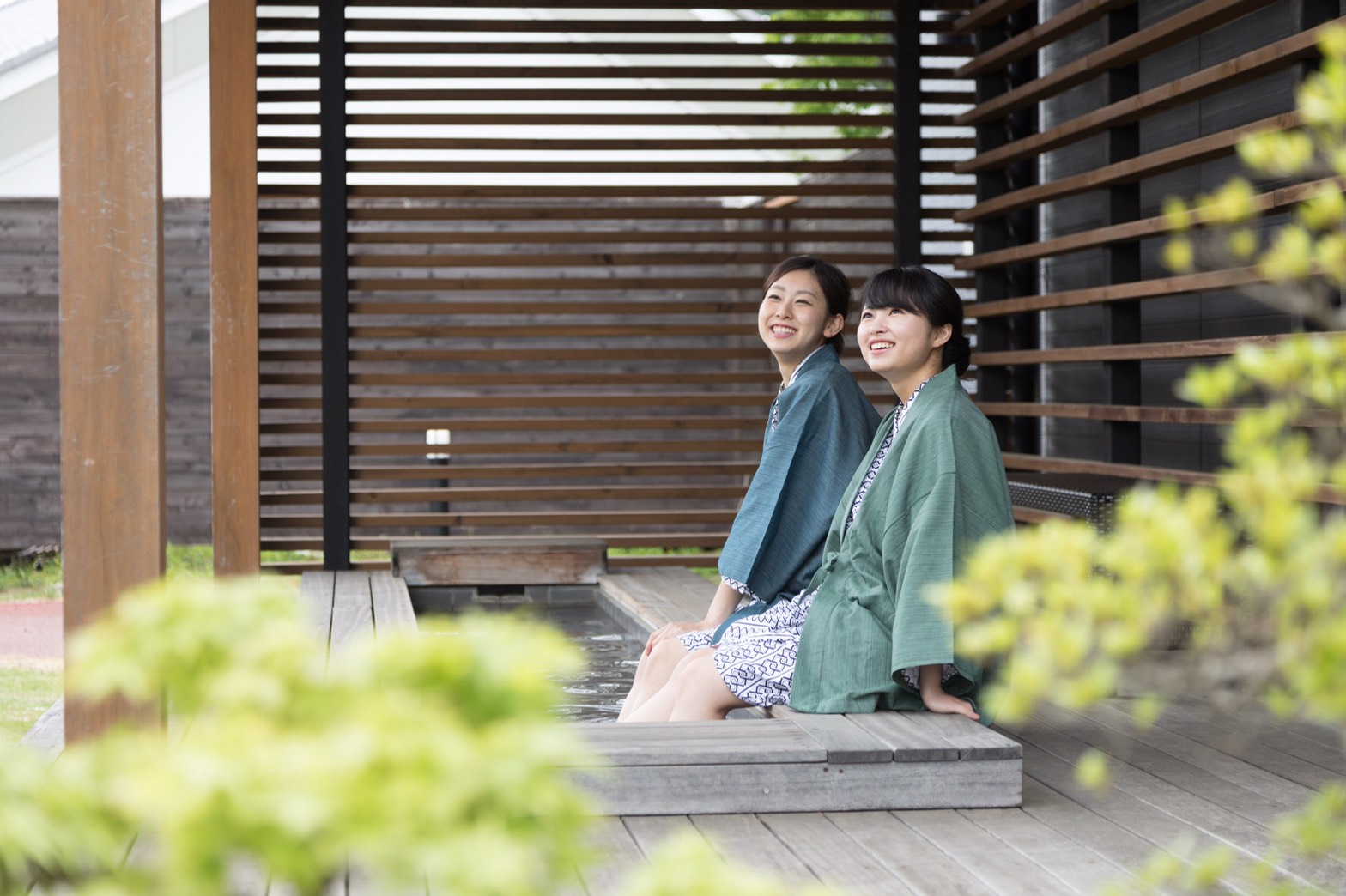 なめがわ温泉 花和楽の湯さんからのお知らせ詳細 今の時期は足湯 道草 が気持ち良いですよ ニフティ温泉