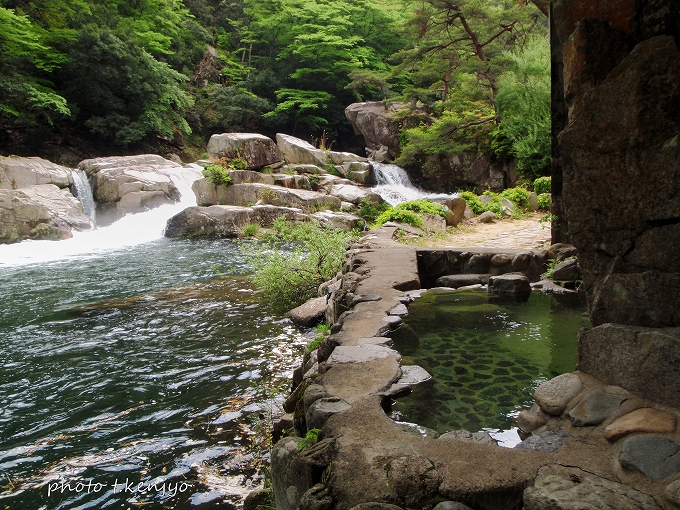 般若寺温泉 / 岡山県