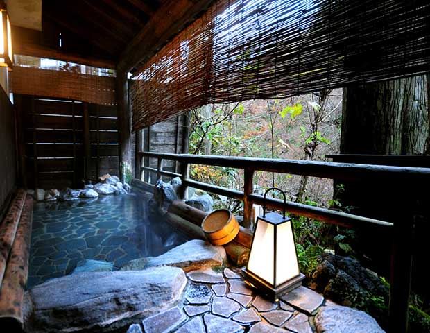 中～西日本のぬる湯5選！暑い夏こそぬるい温泉でリフレッシュ
