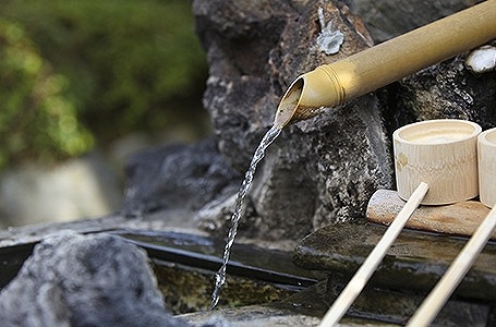 飲泉とは？効果や注意点、おすすめの飲泉できる温泉を紹介！