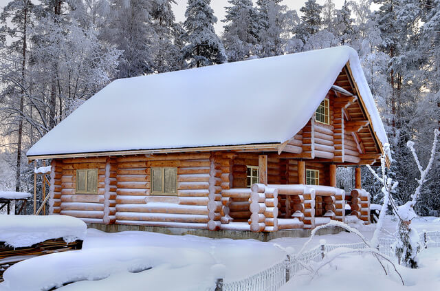 ロシア式蒸し風呂 バーニャとは？サウナとの違い・効果・入り方まで徹底解説