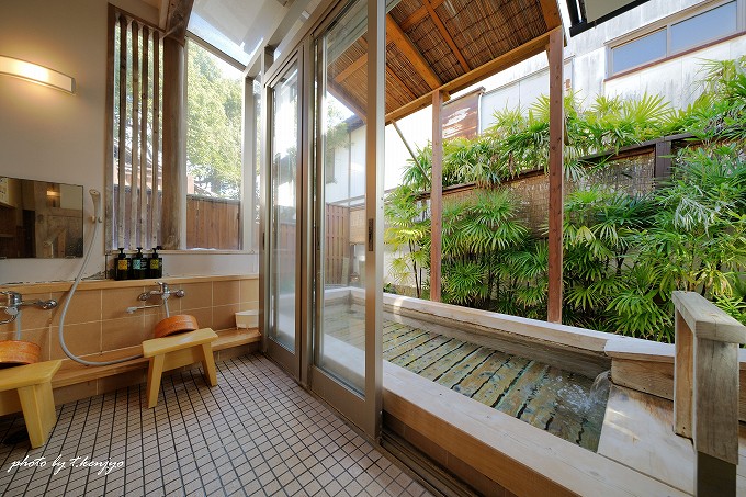 からつ温泉「旅館 綿屋」日帰り入浴レビュー！国登録有形文化財の名宿でプチ贅沢体験を【佐賀】