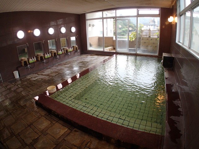 「お・も・て・那須手形」に自家源泉かけ… 「お・も・て・那須手形」に自家源泉かけ…