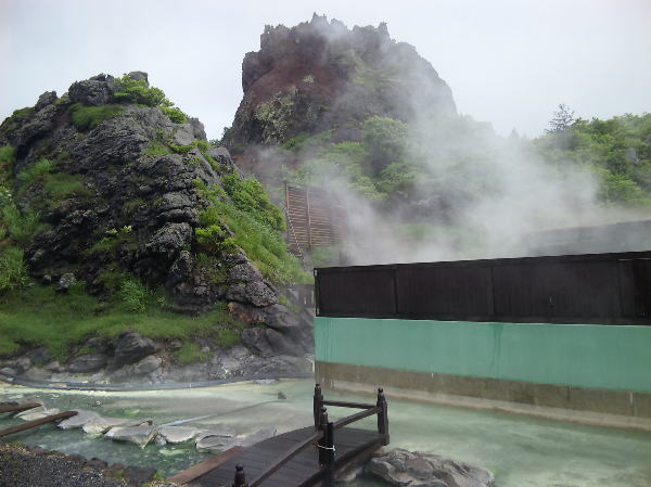 須川高原温泉（すかわこうげんおんせん）